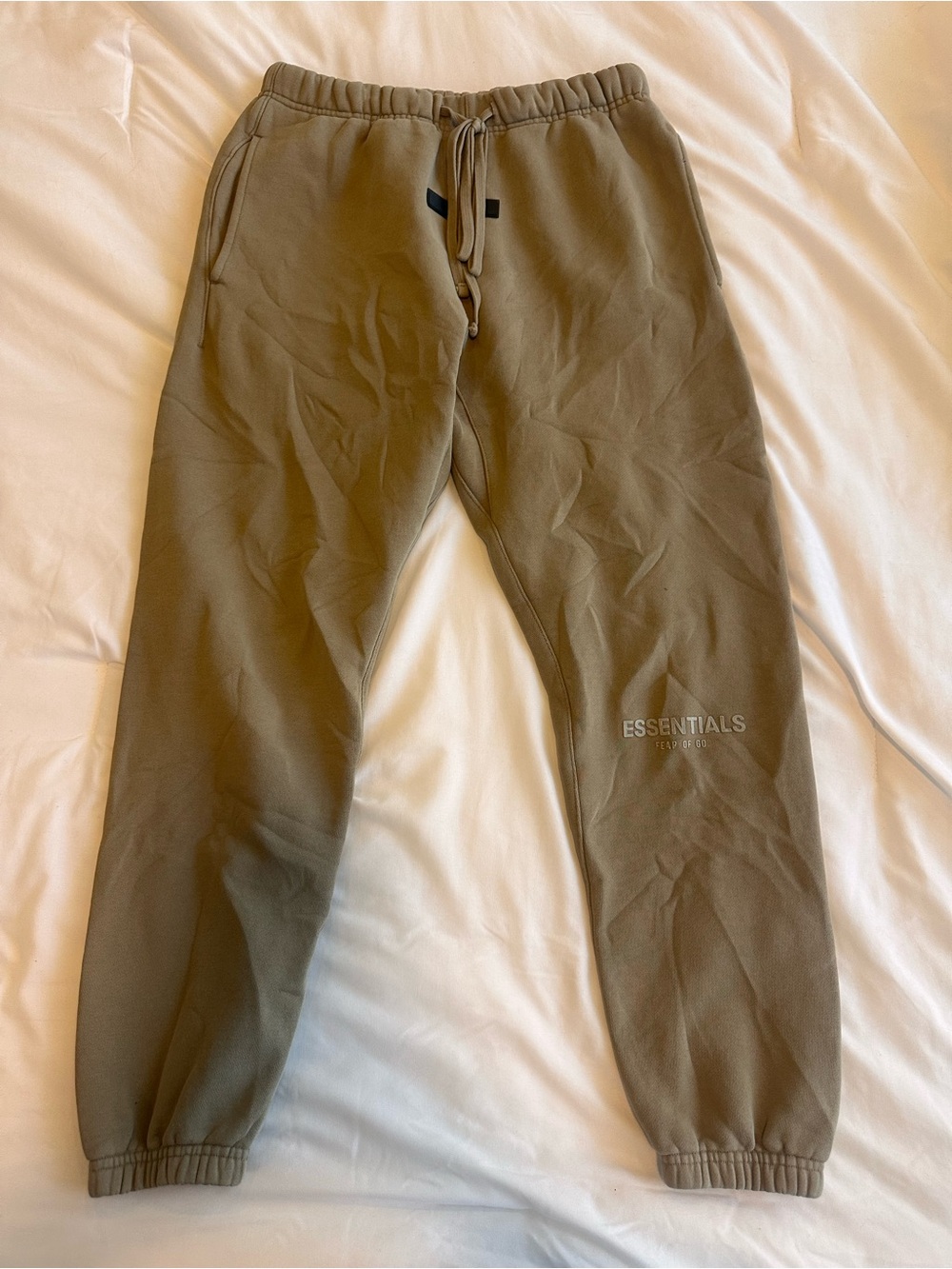 ESSENTIALS Men’s khaki Sweatpants
